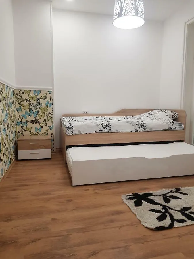 Апартамент Нощувки Бургас Apartmán Burgas City
